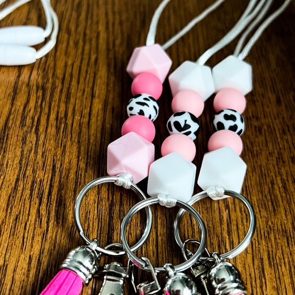Cow Lanyard - Picture 2 of 4